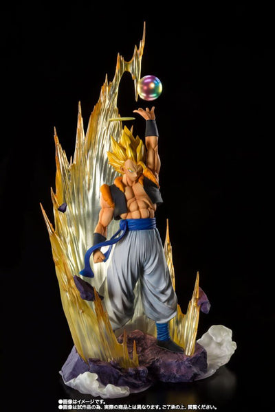 FIGUARTS ZERO Dragon Ball Z Super Saiyan Gogeta - Fusion Reborn